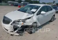 2015 Buick VERANO photo