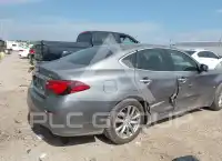 2015 Infinity Q70 фото