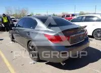 2015 Infinity Q50 фото