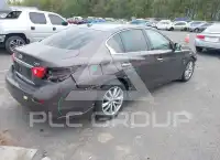 2015 Infinity Q50 фото