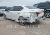 2015 Infinity Q50 фото