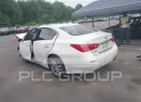 2015 Infinity Q50 фото