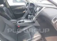 2015 Infinity Q50 фото