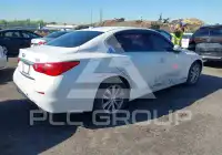 2015 Infinity Q50 фото