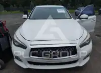2015 Infinity Q50 фото
