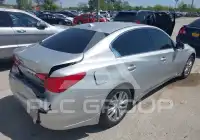 2015 Infinity Q50 фото