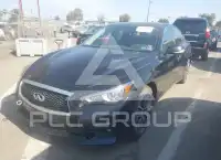 2015 Infinity Q50 фото