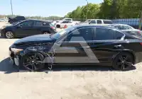 2015 Infinity Q50 photo