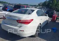 2015 Infinity Q50 photo