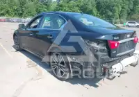 2015 Infinity Q50 фото