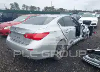2015 Infinity Q50 фото