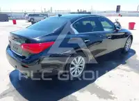 2015 Infinity Q50 фото