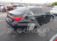 2015 Infinity Q50 фото