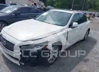 2015 Infinity Q50 фото
