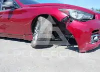 2015 Infinity Q50 photo