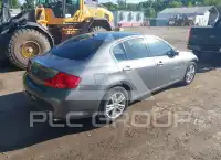 2015 Infinity Q40 фото