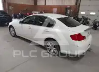 2015 Infinity Q40 фото