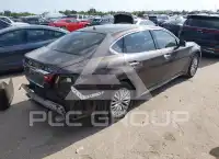 2015 Infinity Q70 фото