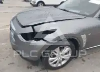 2015 Infinity QX70 фото