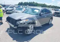2015 Infinity QX70 фото