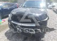 2015 Infinity QX80 photo