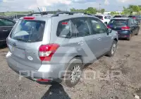 2015 Subaru Forester фото