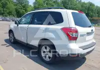 2015 Subaru Forester фото