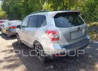 2015 Subaru Forester фото