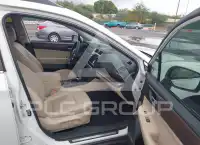 2015 Subaru Outback photo