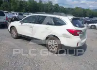 2015 Subaru Outback photo
