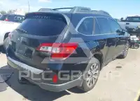 2015 Subaru Outback photo
