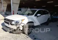 2015 Subaru Outback photo