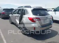 2015 Subaru Outback photo