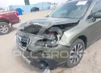 2015 Subaru Outback photo