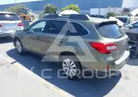 2015 Subaru Outback photo