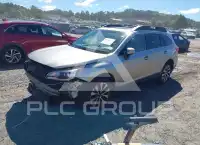 2015 Subaru Outback photo
