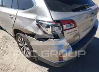 2015 Subaru Outback photo