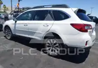 2015 Subaru Outback photo
