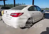 2015 Subaru Legacy photo