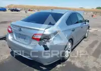 2015 Subaru Legacy фото