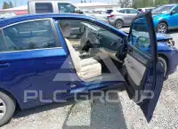 2015 Subaru Legacy photo