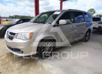 2015 Dodge Grand Caravan photo