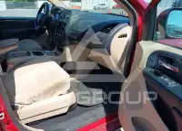 2015 Dodge Grand Caravan фото