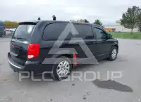 2015 Dodge Grand Caravan фото