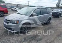 2015 Dodge Grand Caravan photo