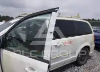 2015 Dodge Grand Caravan фото