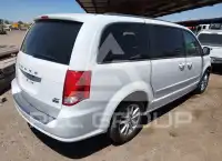 2015 Dodge Grand Caravan photo