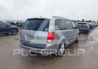 2015 Dodge Grand Caravan photo