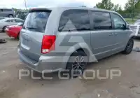 2015 Dodge Grand Caravan photo