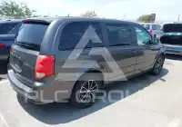 2015 Dodge Grand Caravan photo